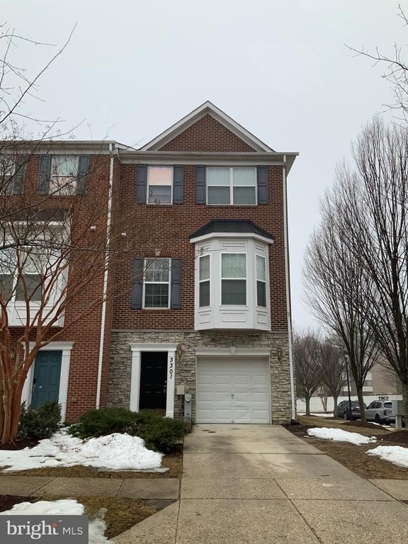 3301 Castle Ridge Circle - Photo 0