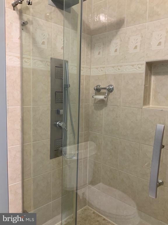 3301 Castle Ridge Circle - Photo 37
