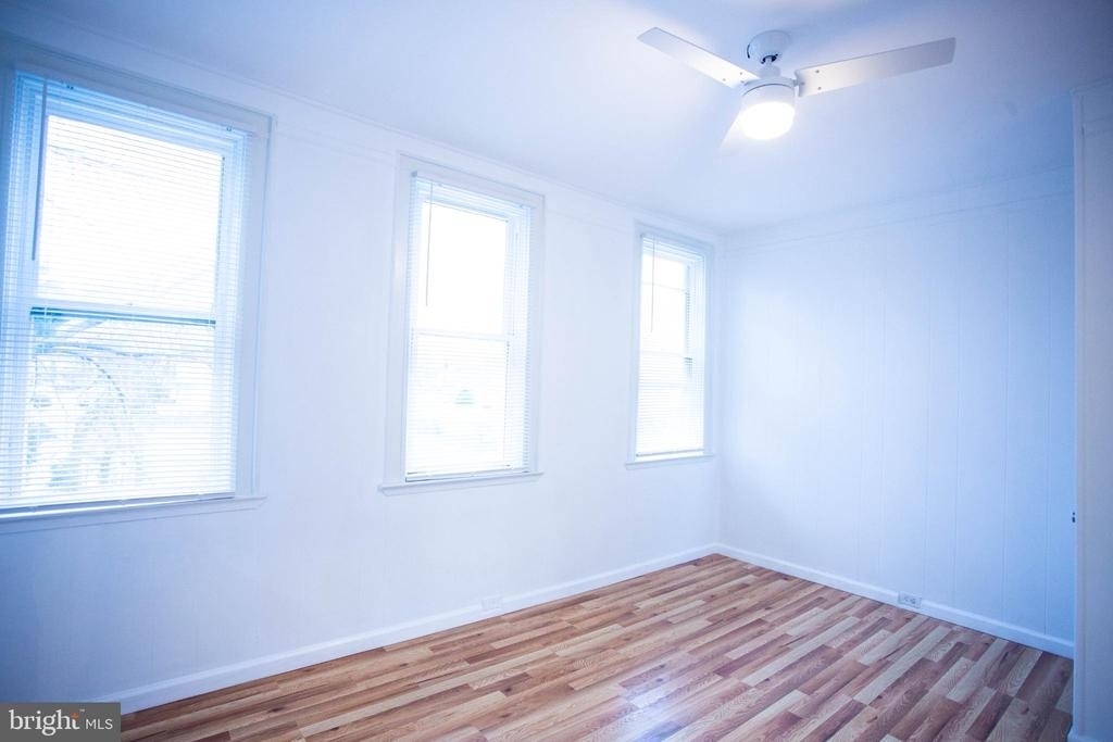 3702 Hayward Avenue - Photo 7