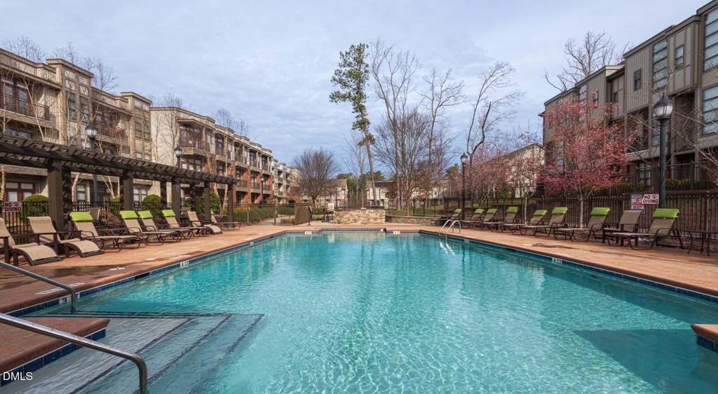 200 Perkins Drive - Photo 2