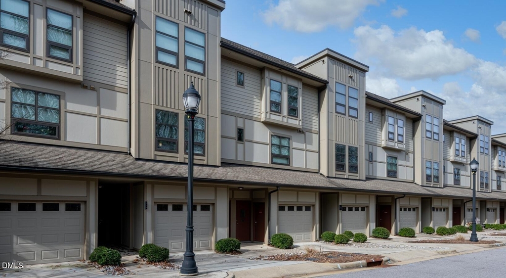 200 Perkins Drive - Photo 0