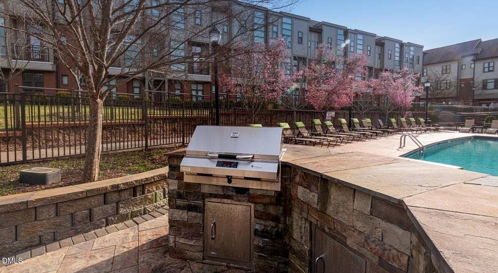 200 Perkins Drive - Photo 3
