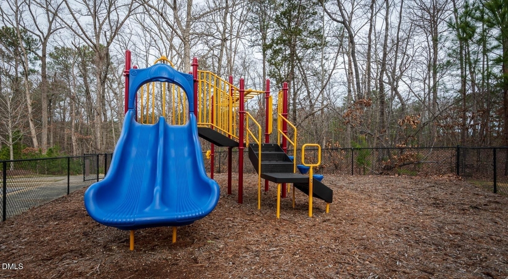 200 Perkins Drive - Photo 15