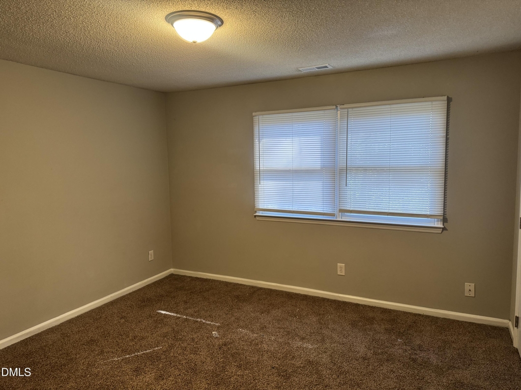 5105 Vann Street - Photo 7