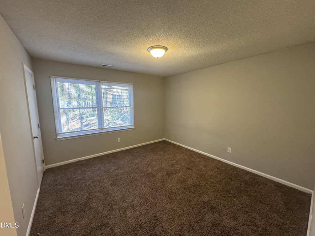 5105 Vann Street - Photo 6