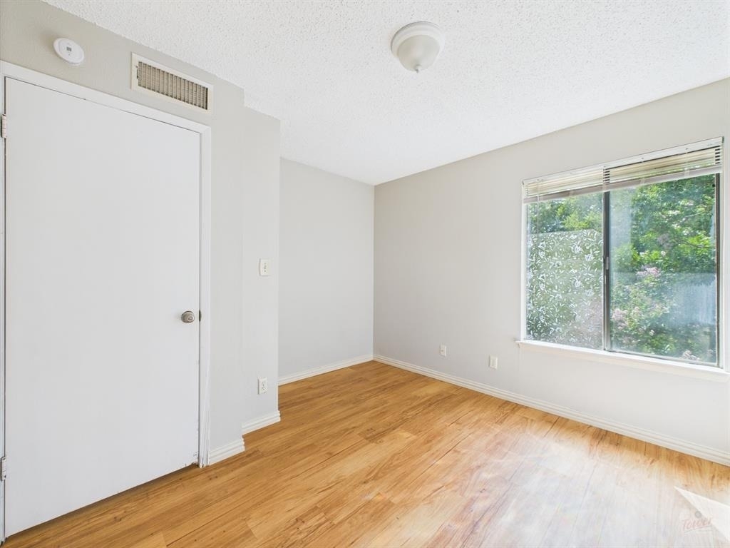 9520 Quail Village Ln - Photo 15