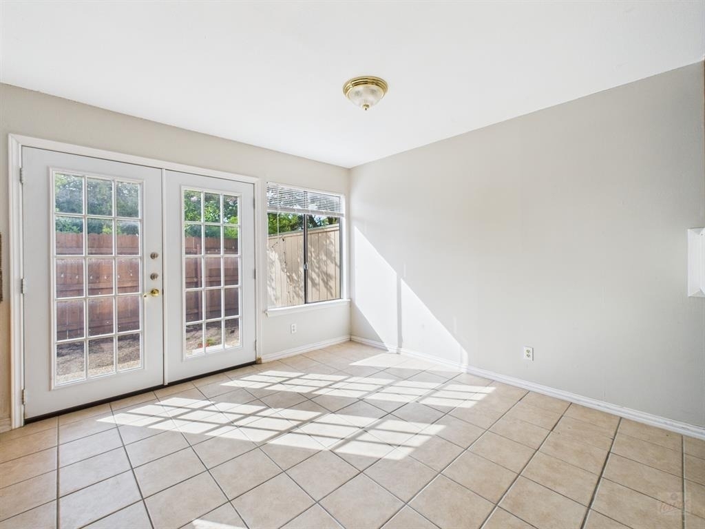 9520 Quail Village Ln - Photo 7