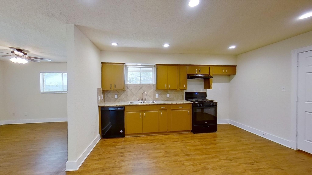 2107 Magnolia Dr - Photo 6