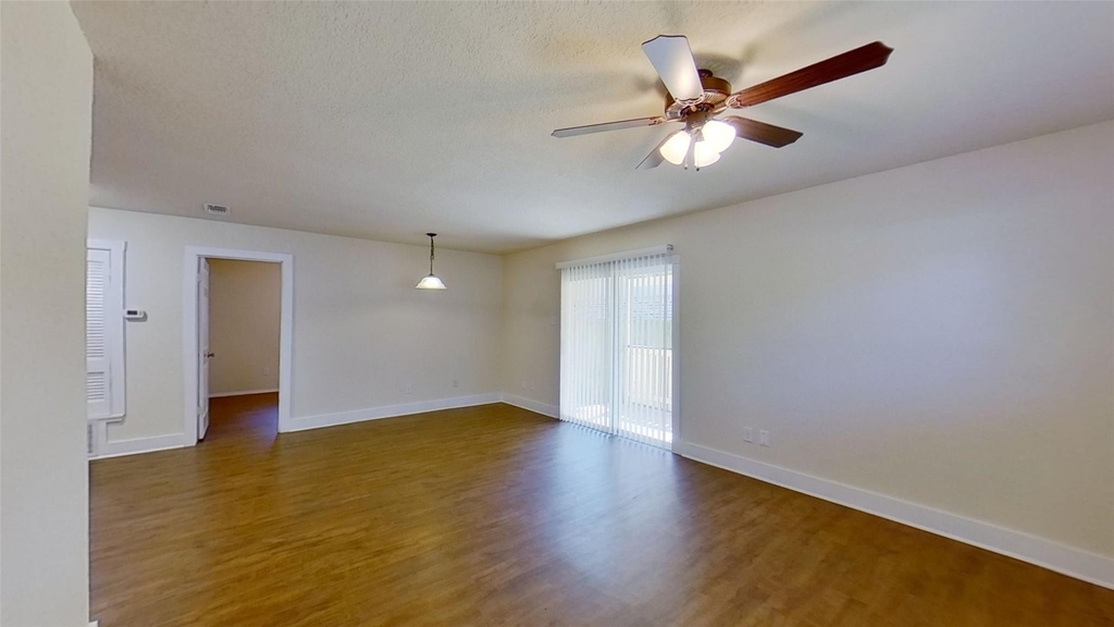 2107 Magnolia Dr - Photo 3