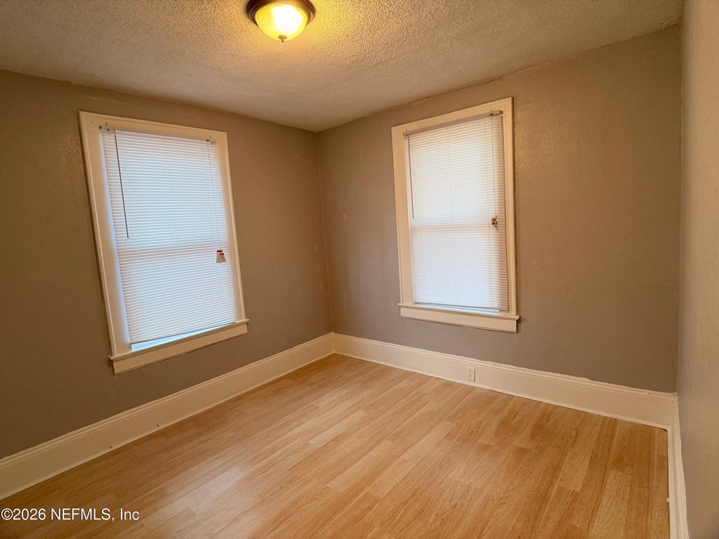 511 Ivy Street - Photo 8