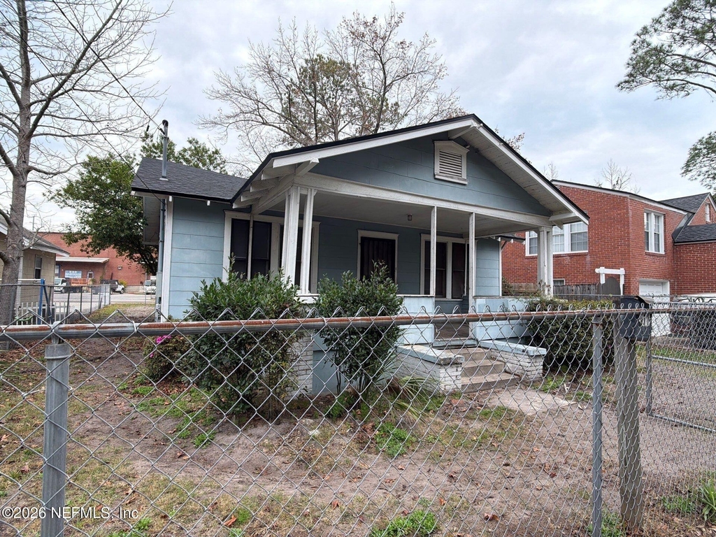 511 Ivy Street - Photo 0