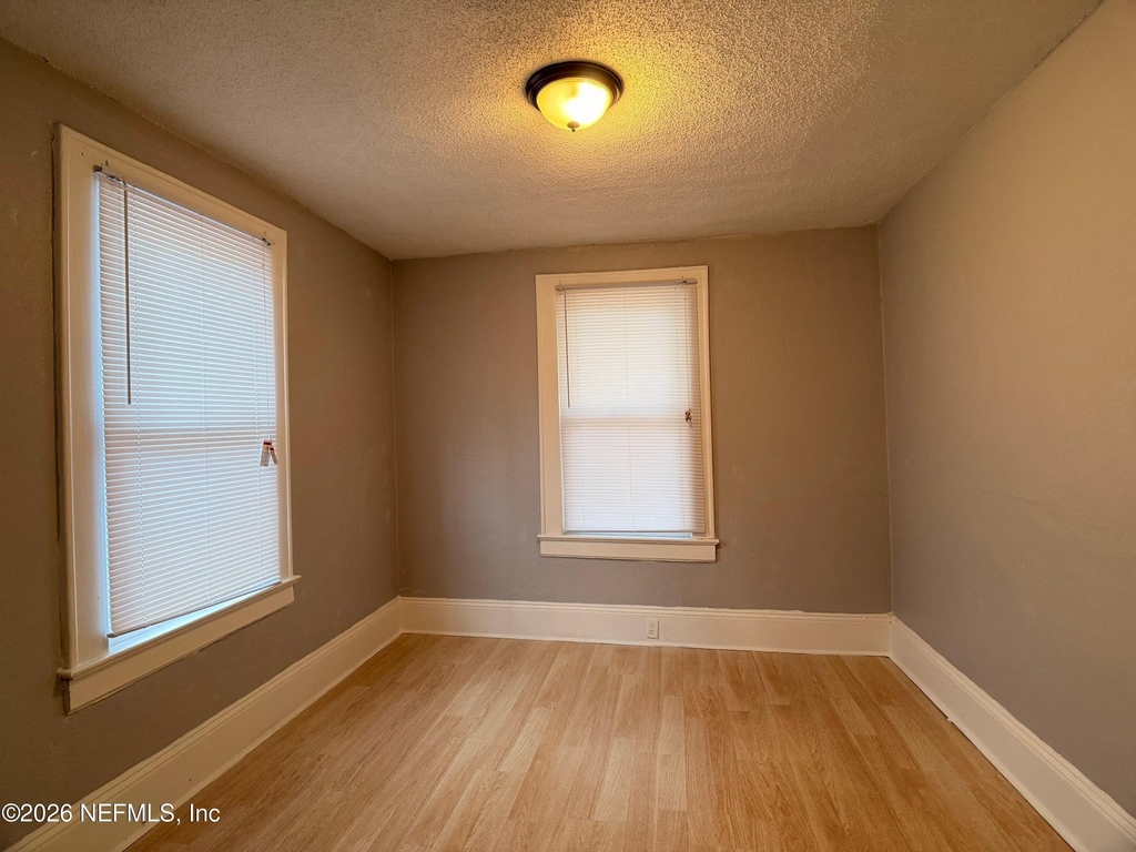 511 Ivy Street - Photo 11