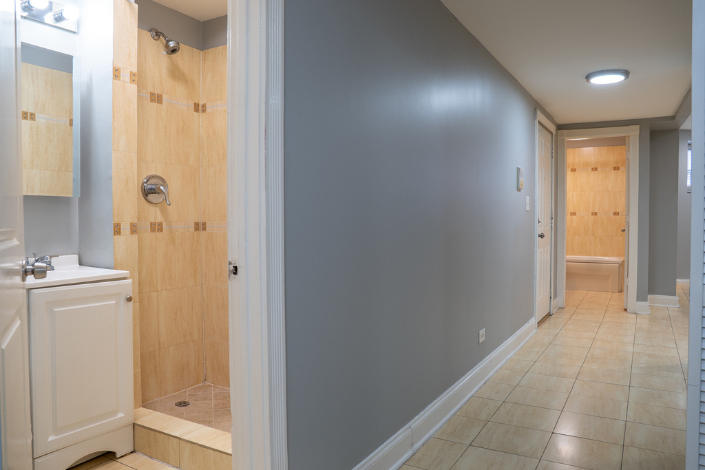 6605 S Kimbark Avenue - Photo 5