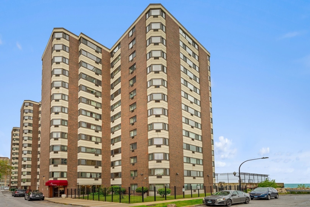 7337 S South Shore Drive - Photo 0