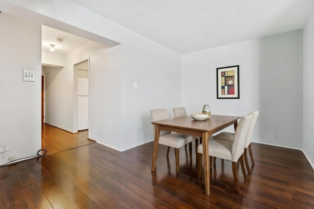 7337 S South Shore Drive - Photo 2