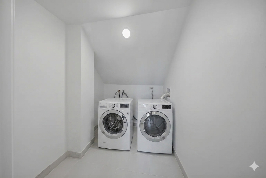 835 Bishop Avenue - Photo 14