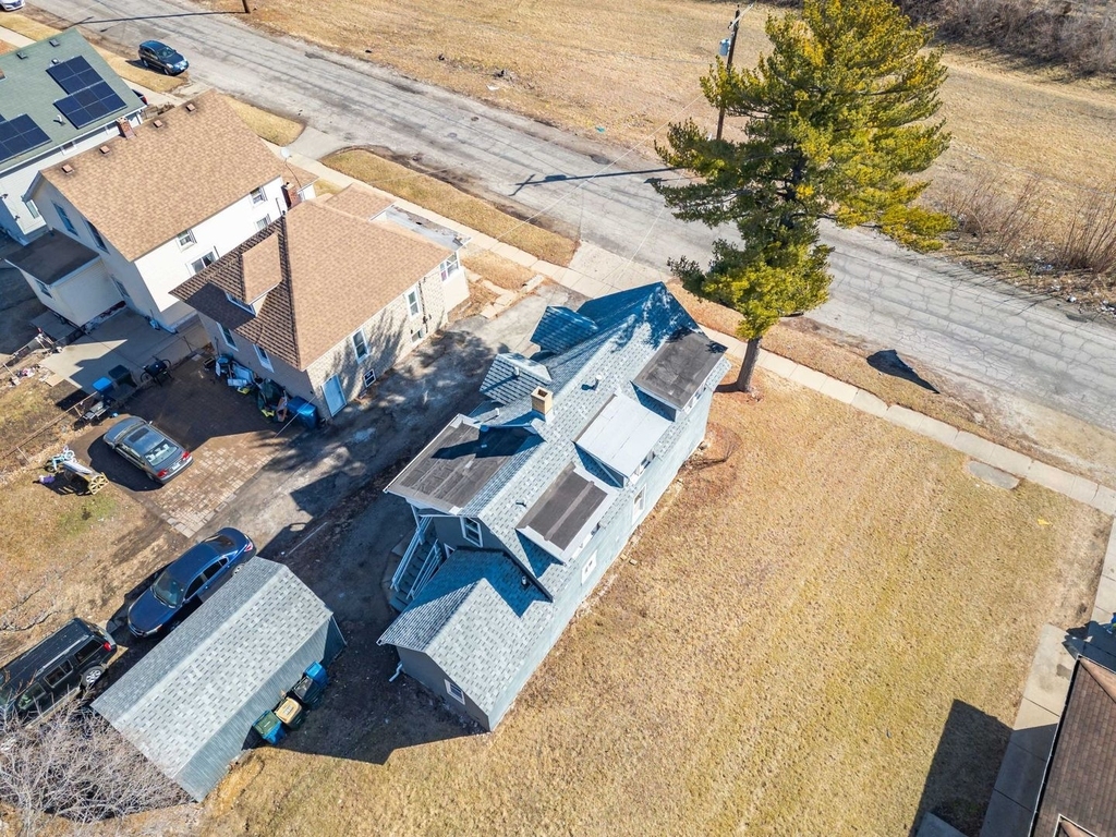 835 Bishop Avenue - Photo 12