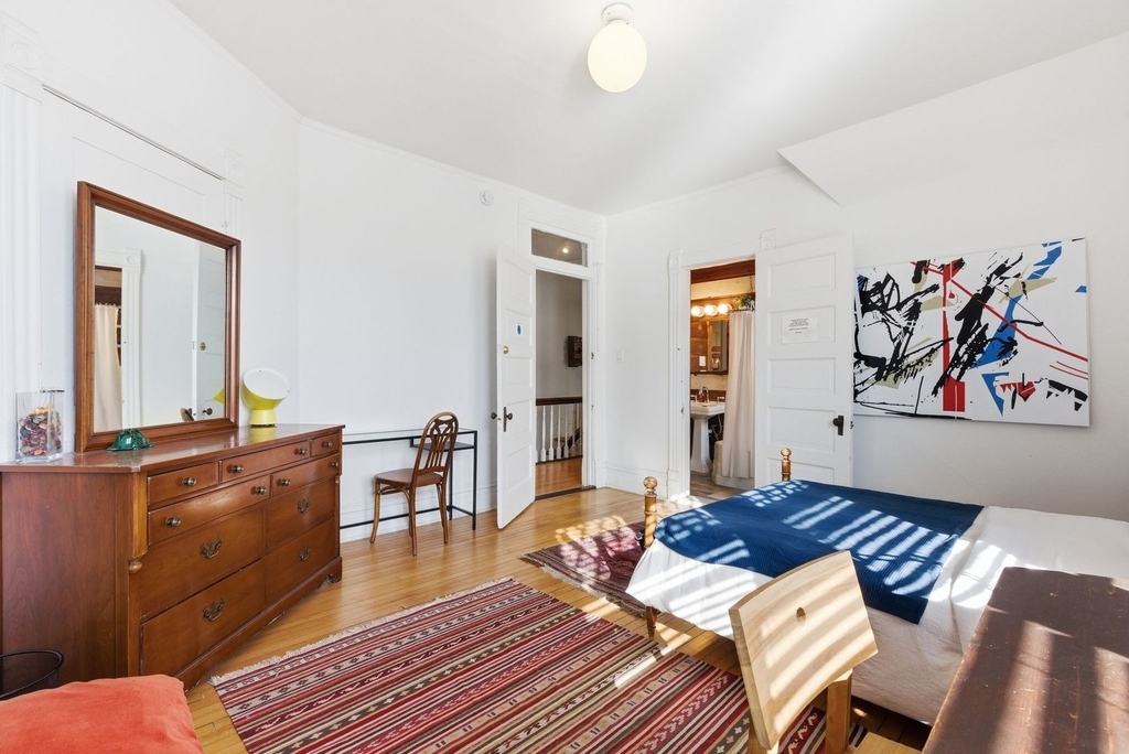 2001 Orrington Avenue - Photo 37