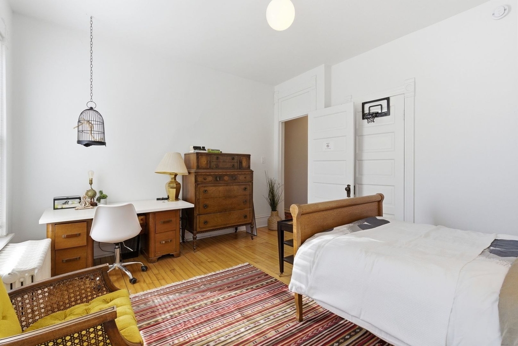 2001 Orrington Avenue - Photo 25