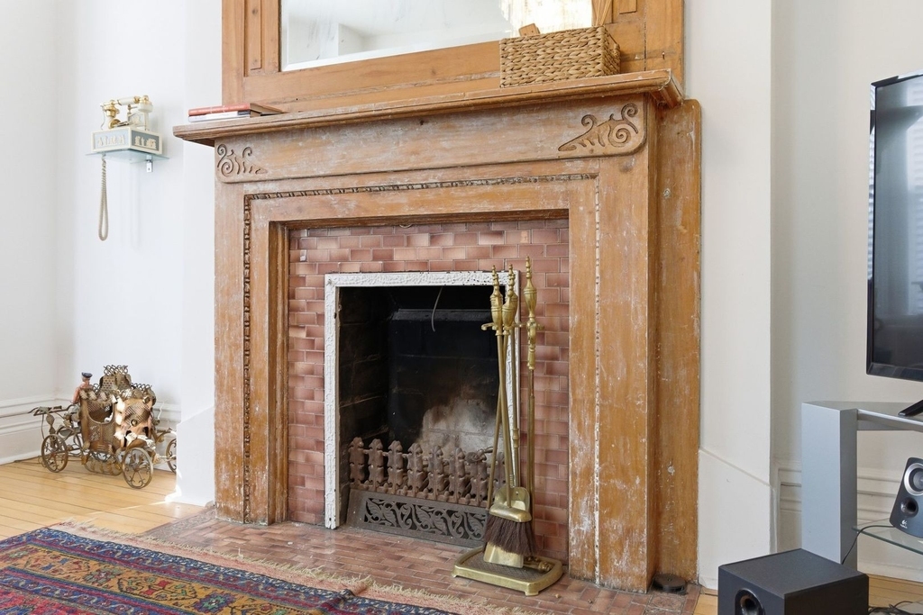2001 Orrington Avenue - Photo 23