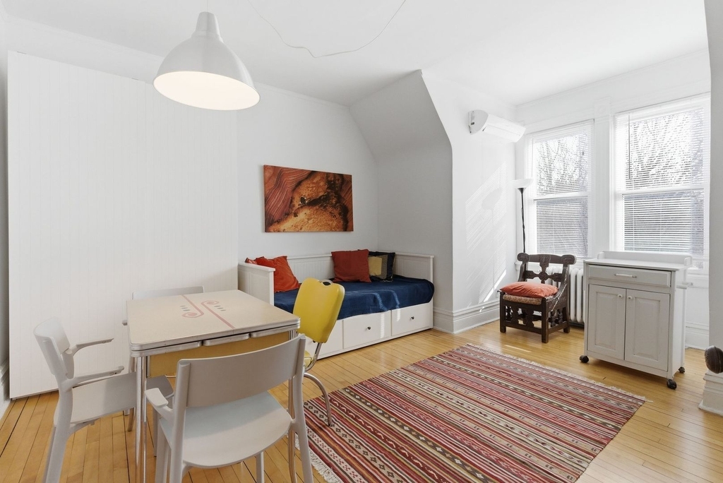 2001 Orrington Avenue - Photo 32