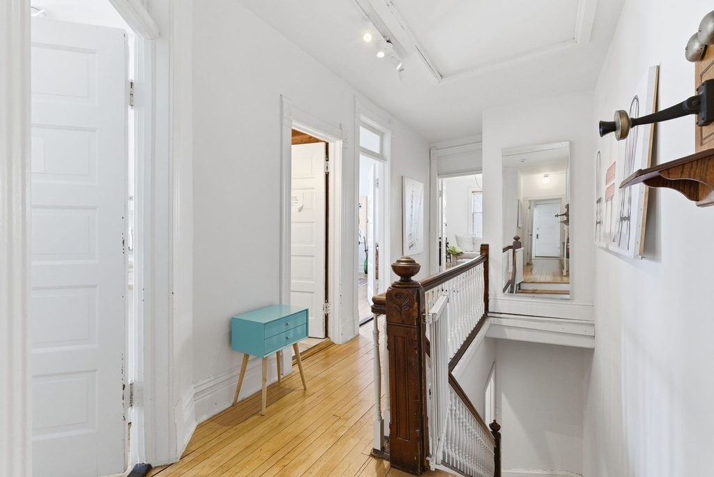 2001 Orrington Avenue - Photo 41