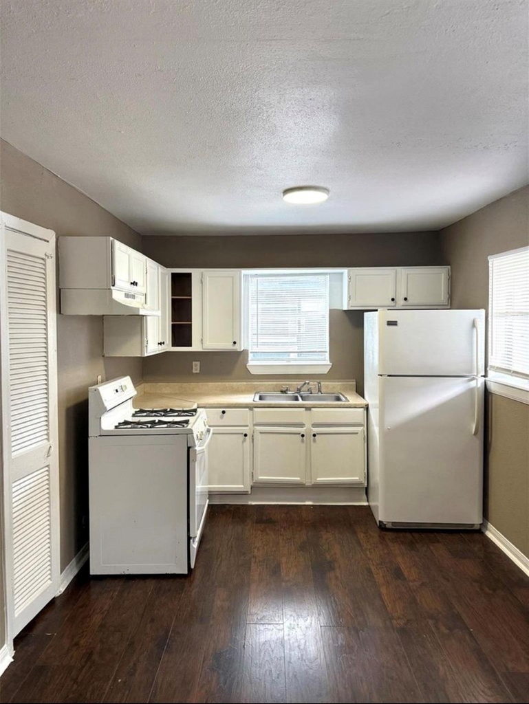 5412 Market Street - Photo 3