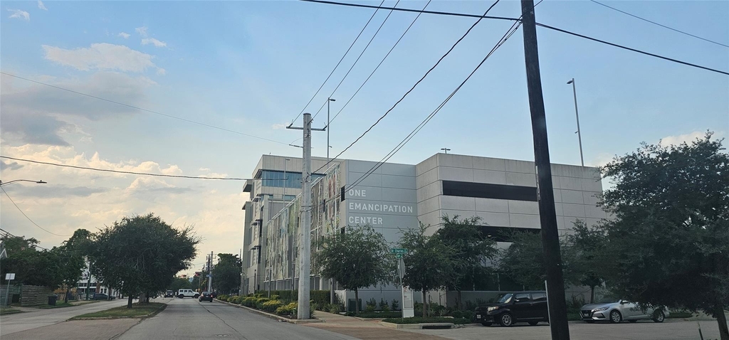 3610 Dennis Street - Photo 12