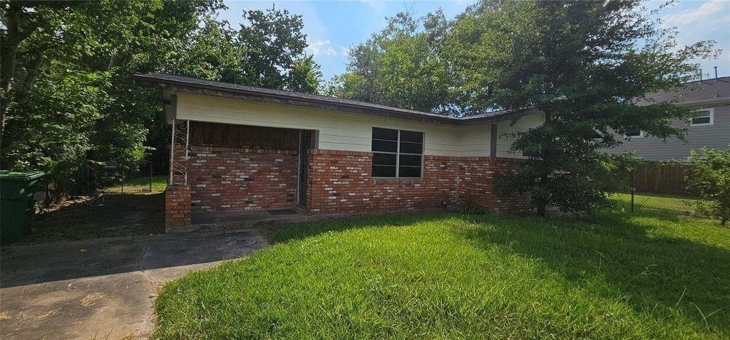 3610 Dennis Street - Photo 0