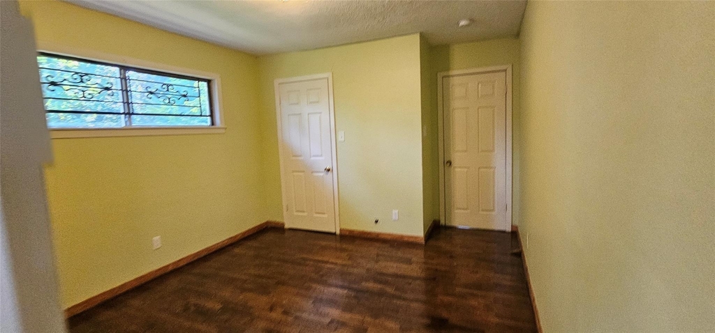 3610 Dennis Street - Photo 10