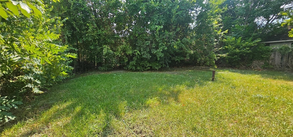 3610 Dennis Street - Photo 2