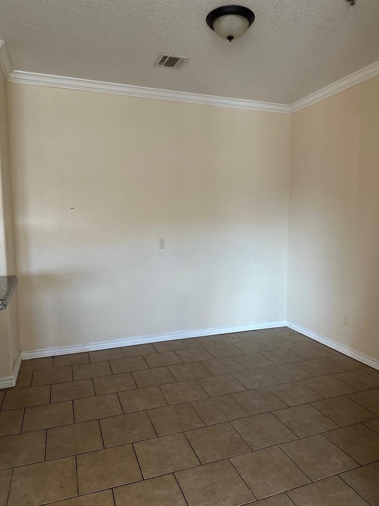 107 Oak Park Drive - Photo 6
