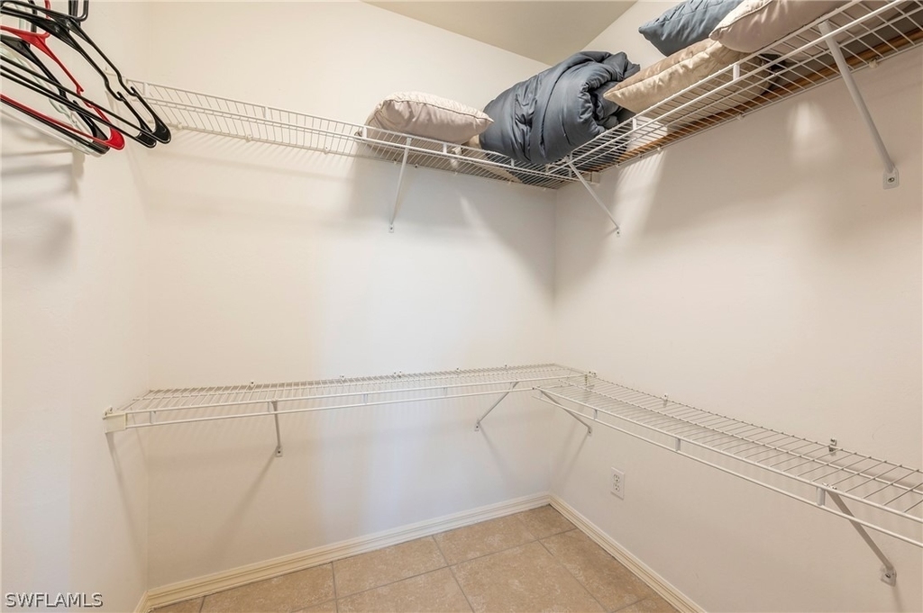 15150 Royal Windsor Lane - Photo 17