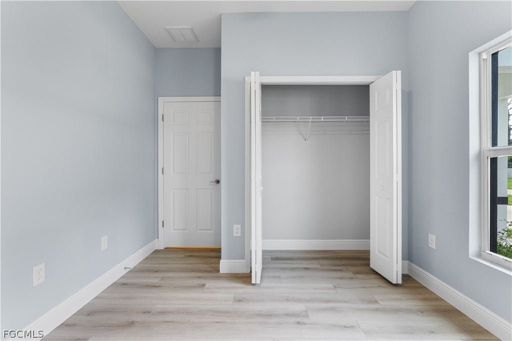 1601 E 7th Street - Photo 15