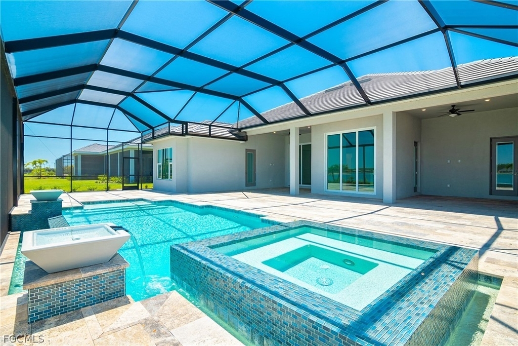 18837 Wildblue Boulevard - Photo 34