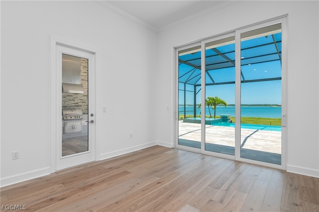 18837 Wildblue Boulevard - Photo 14