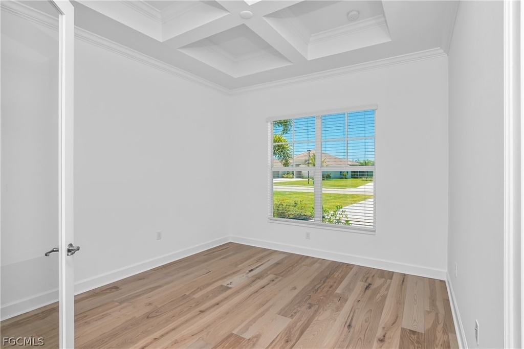 18837 Wildblue Boulevard - Photo 16