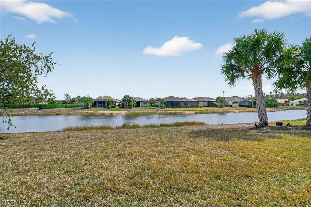 11279 Thurston Chase - Photo 20