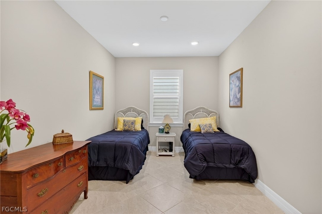 11279 Thurston Chase - Photo 25