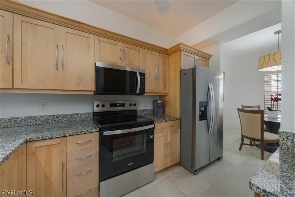 410 Bayfront Place - Photo 3