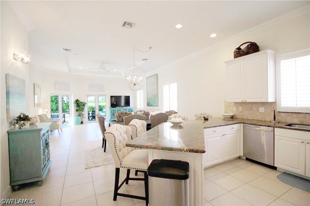 11002 Vanderbilt Drive - Photo 3