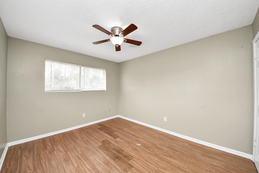 1006 Perry Street - Photo 31