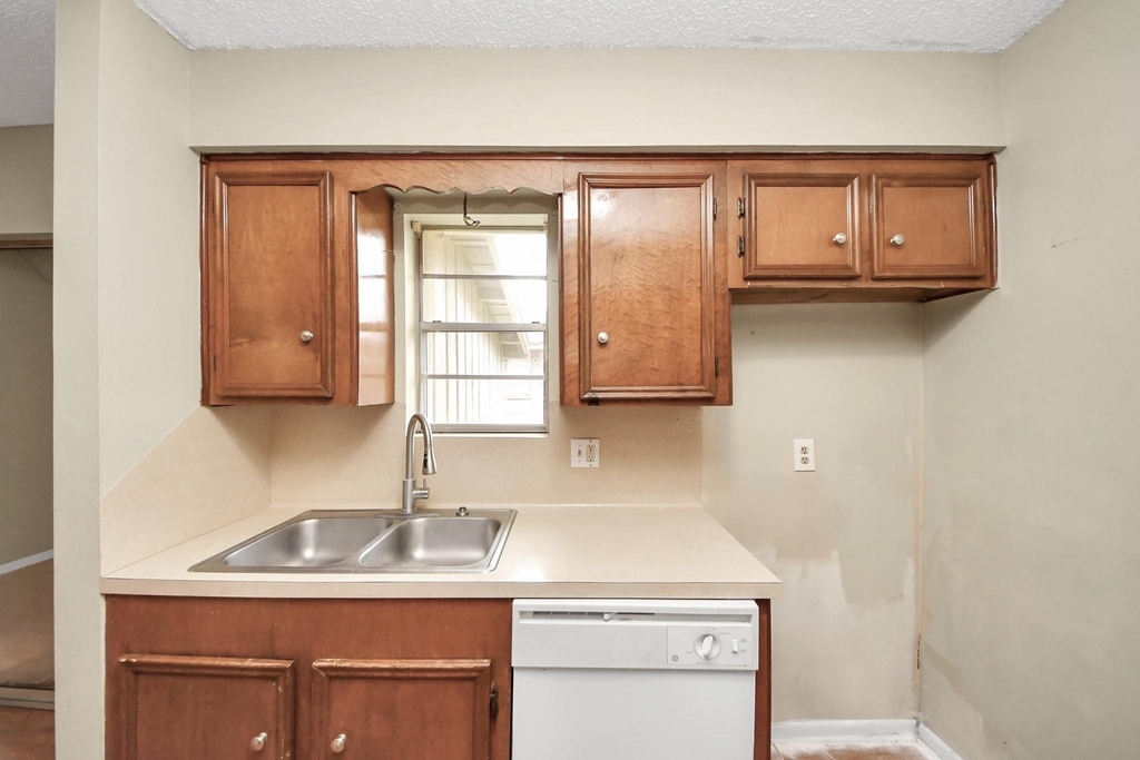 1006 Perry Street - Photo 24