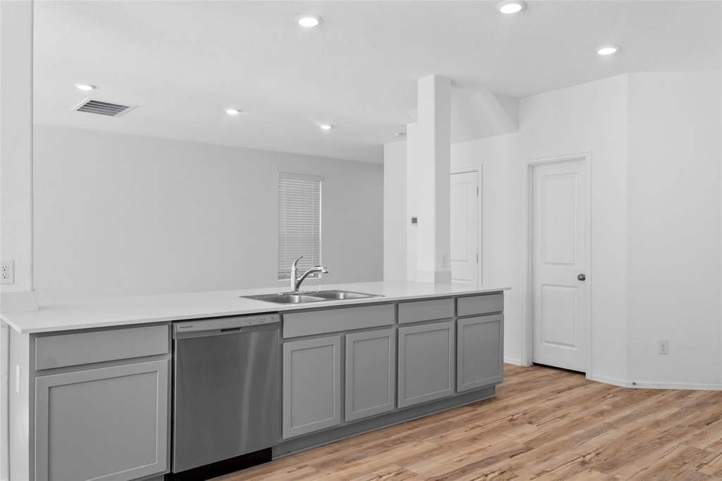 19148 Cicerone Court - Photo 2