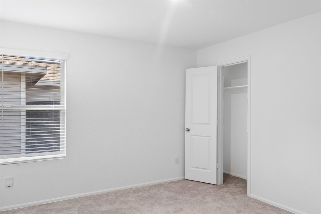 19148 Cicerone Court - Photo 9