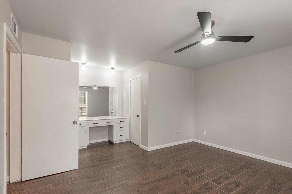 818 University Avenue - Photo 11
