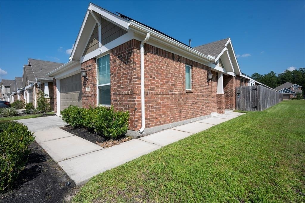 3137 Dunsmore Manor Court - Photo 1