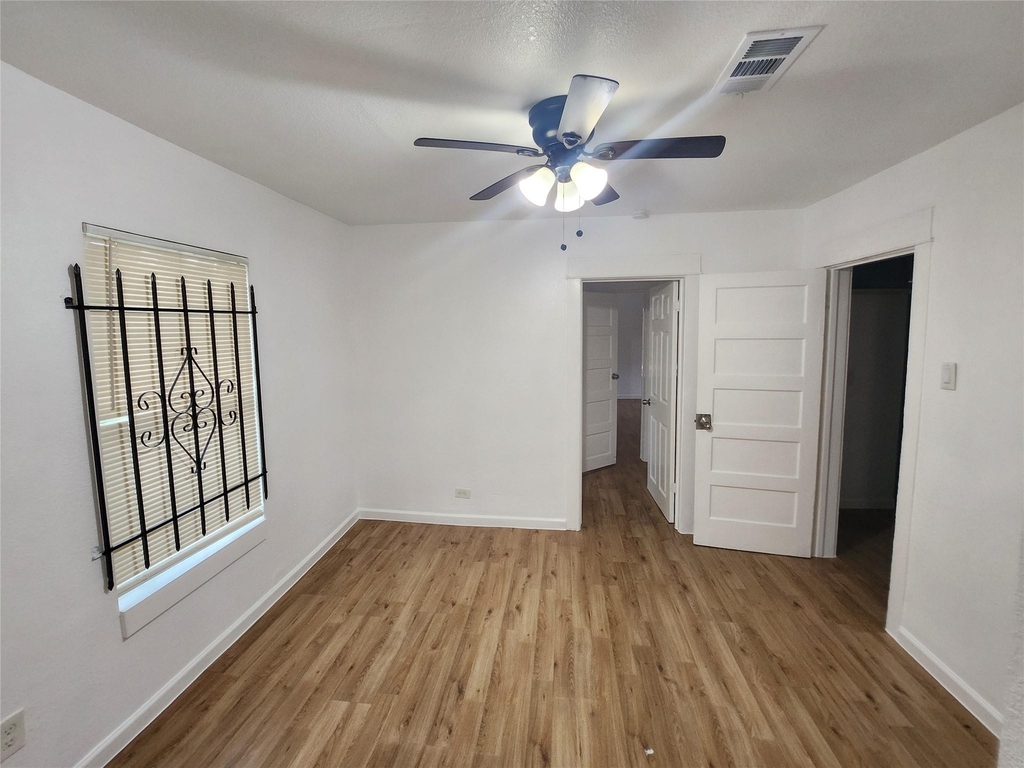 3206 Anita Street - Photo 5