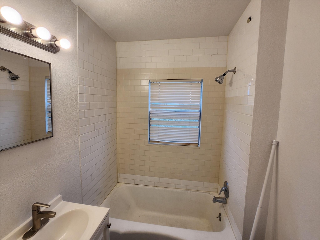 3206 Anita Street - Photo 11
