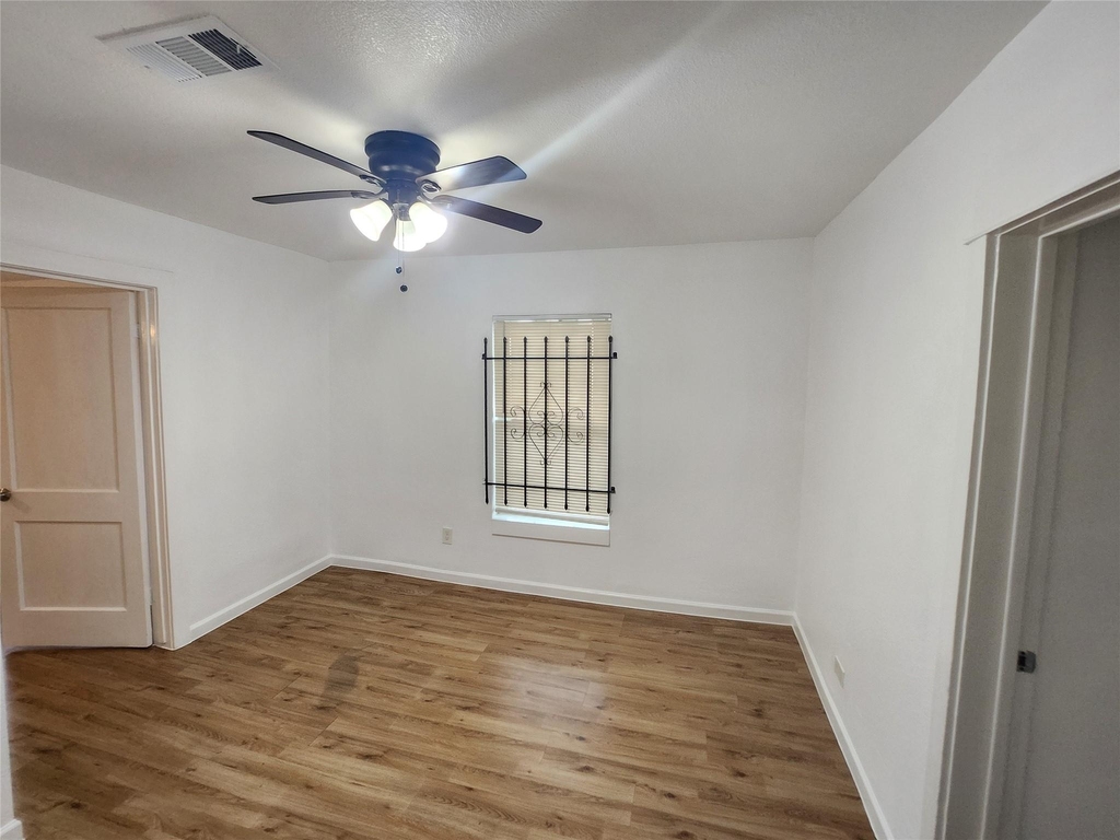 3206 Anita Street - Photo 9
